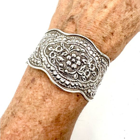 Boho Sterling Silver Cuff Bracelet Vintage Floral Thailand - Picture 2 of 9